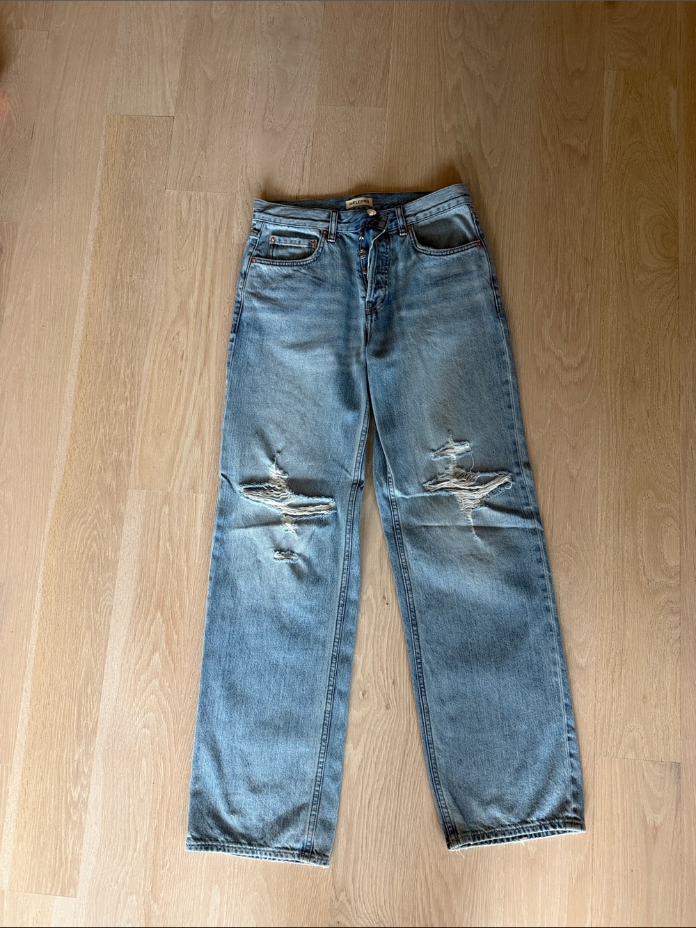Light Blue Distressed women’s Jeans